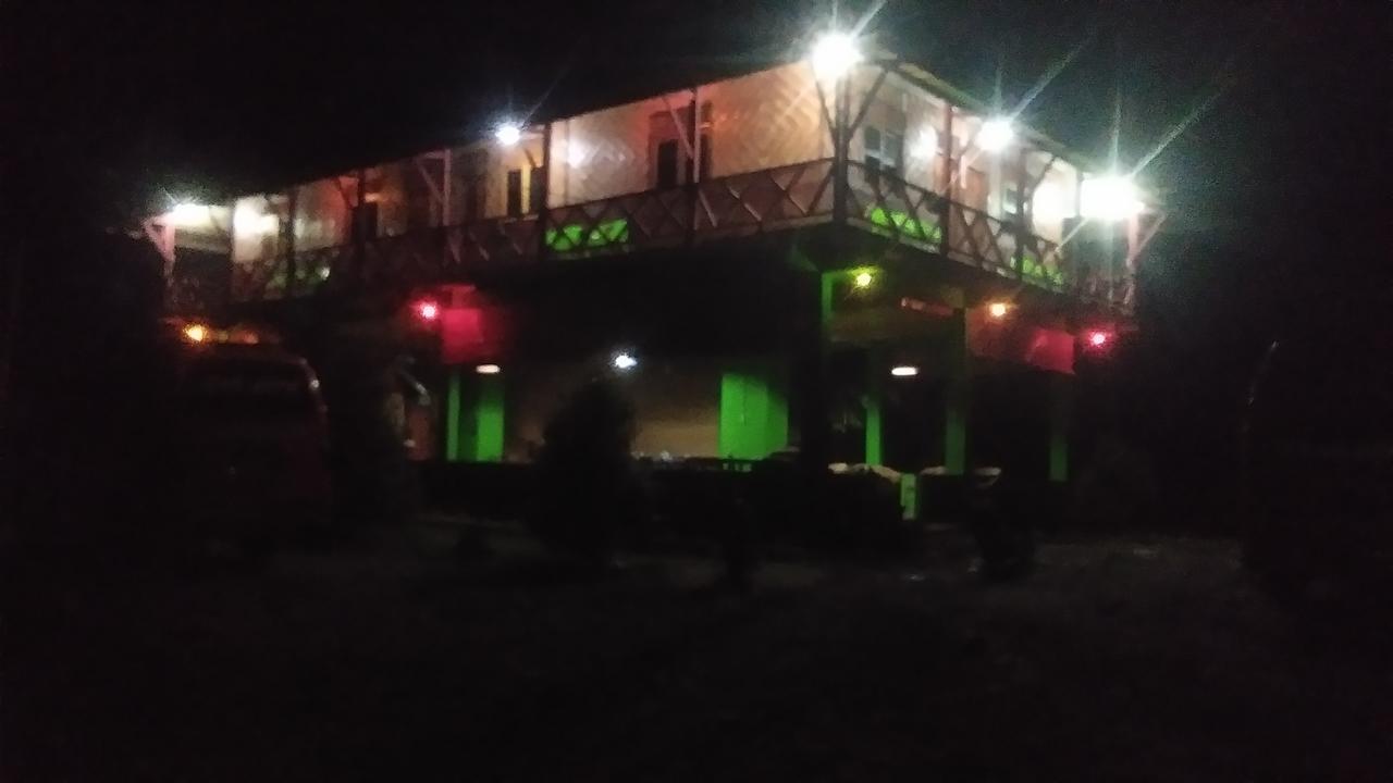 唐卡汉绿色森林酒店 Tangkahan 外观 照片